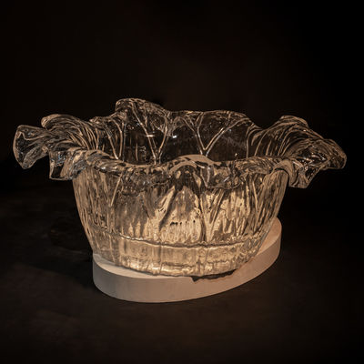 Clear Acrylic Furniture Acrylic Bath For A Modern And Minimalist Look