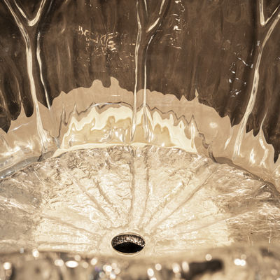 Clear Acrylic Furniture Acrylic Bath For A Modern And Minimalist Look