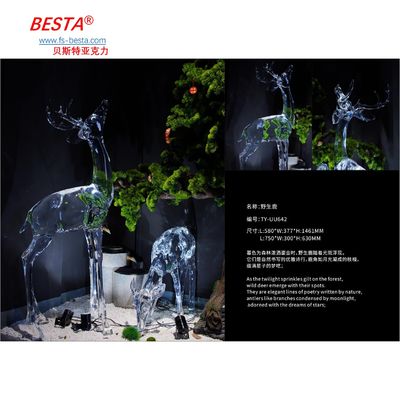 Abstract Polymethyl Methacrylate Sculpted Artworks Perfect Addition To Modern Spaces